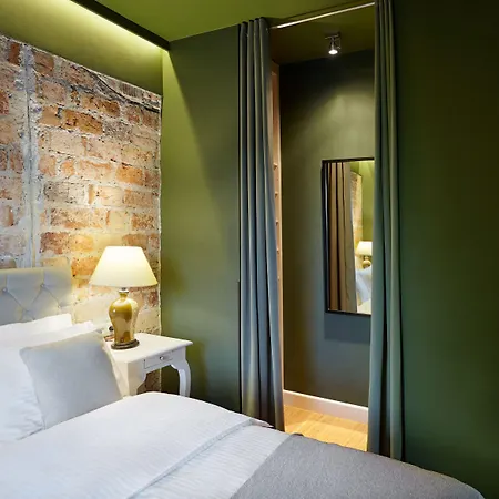 Sleepwell Ordynacka 4*