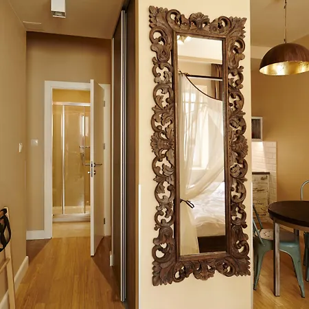 Sleepwell Ordynacka 4*