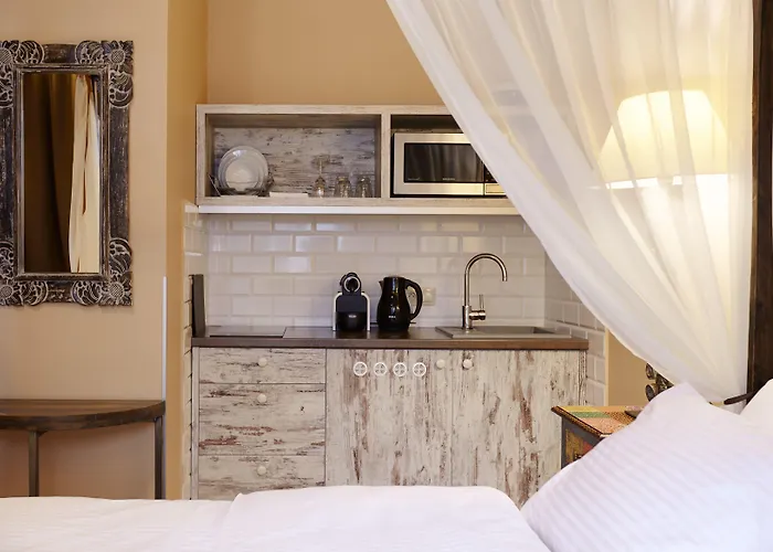 Sleepwell Ordynacka Апарт-отель 4*