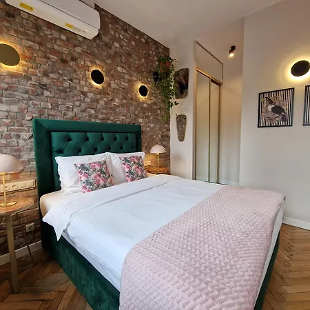 Sleepwell Ordynacka Aparthotel 4*