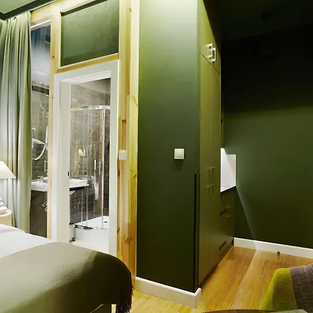 Sleepwell Ordynacka Aparthotel 4*