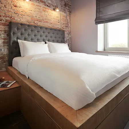 Sleepwell Ordynacka 4*