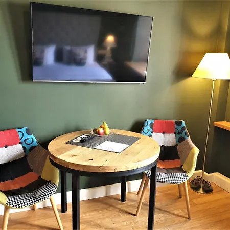 Sleepwell Ordynacka 4*